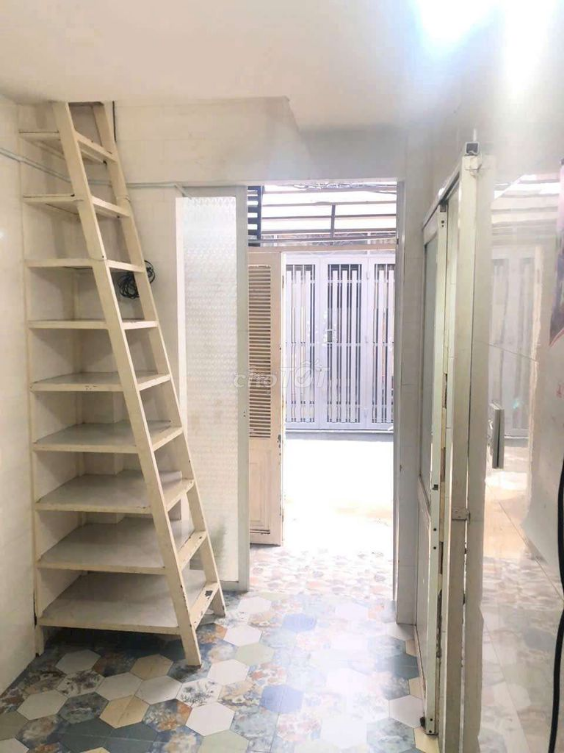 Compact House Near Gò Vấp Industrial University with Air Conditioning