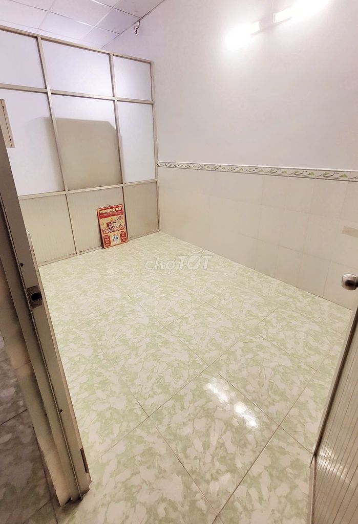 3.5x16m House for Rent in District 11