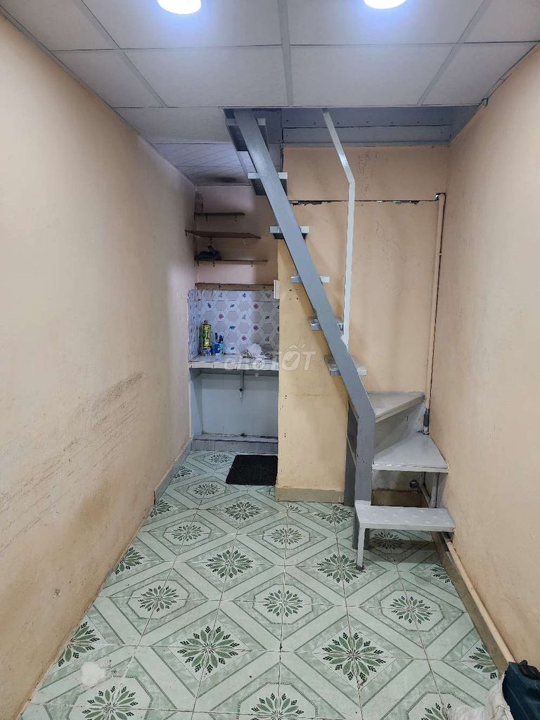 2 Bedroom House Near Market and School