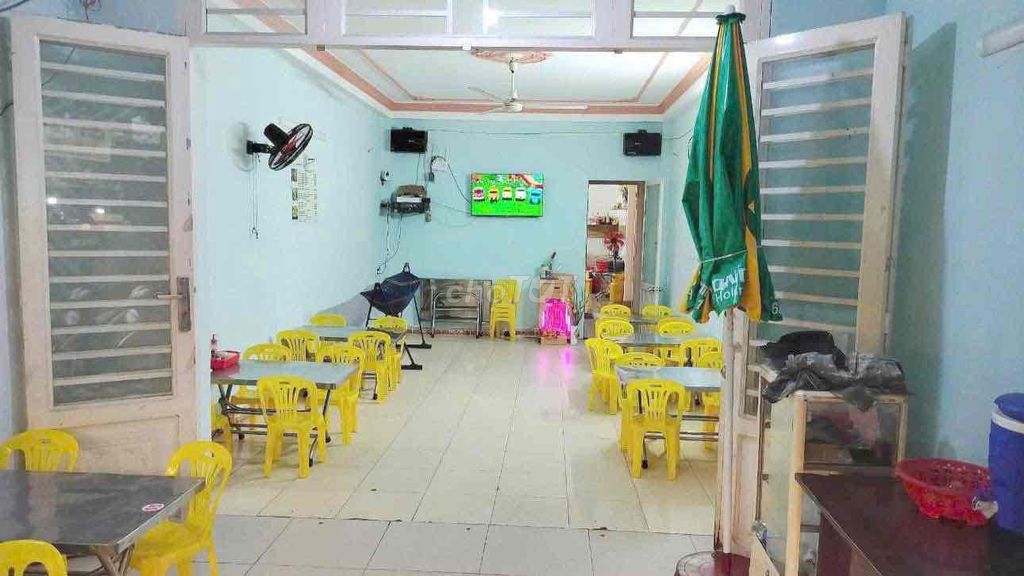 Spacious Commercial Space Near Binh Long Market