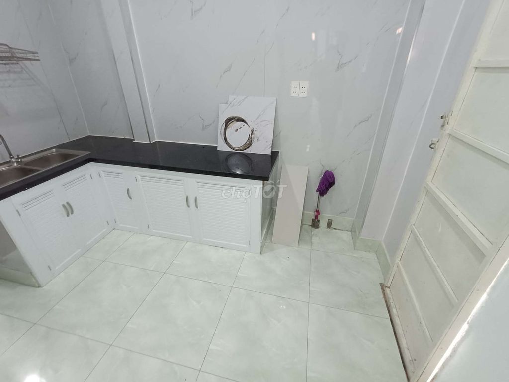 Newly Renovated House in Linh Chieu, Thu Duc