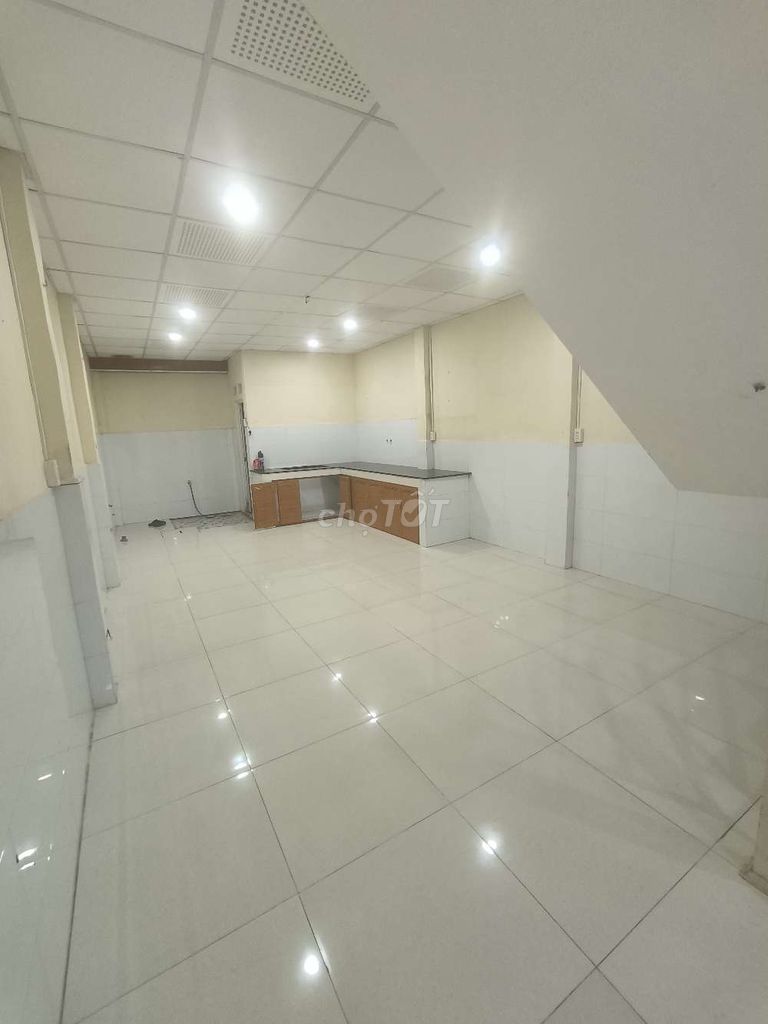 Modern House for Rent in Tan Chanh Hiep