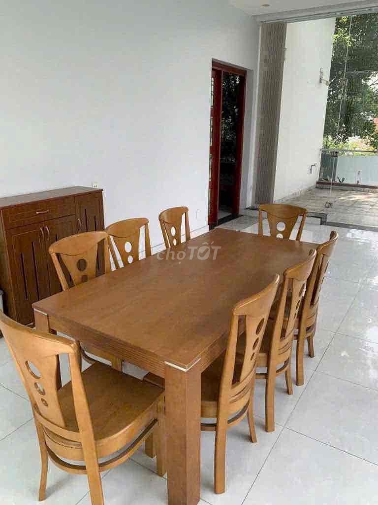 Spacious Garden Villa with 5 Bedrooms
