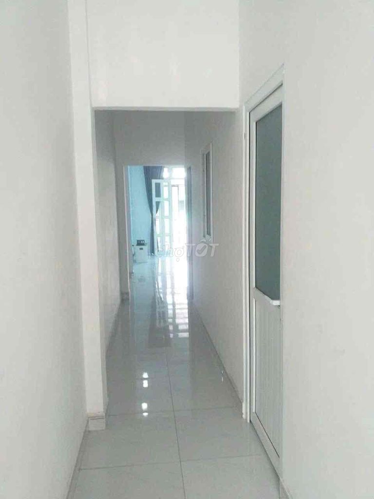 2-Bedroom House Near University Campus