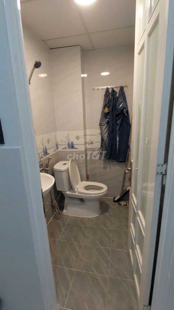 2-Bedroom House with Parking in Thu Duc