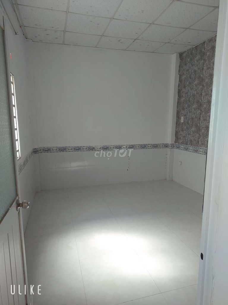 Modern Two-Bedroom House Near Schools and Market