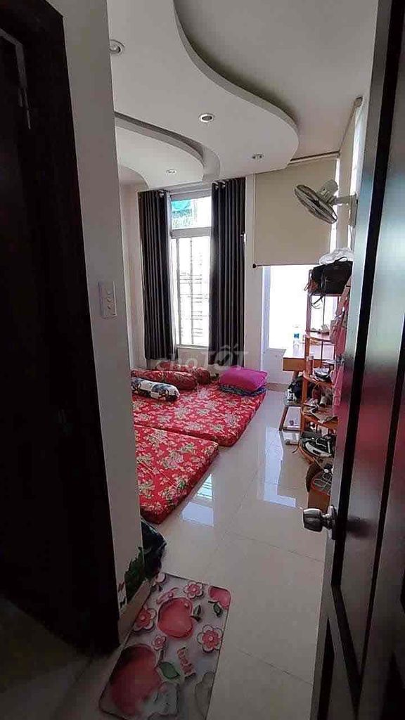 6-Bedroom Townhouse Near An Binh District