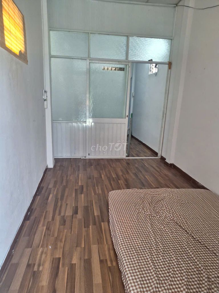 2-Bedroom Townhouse Near Market in Tan Binh