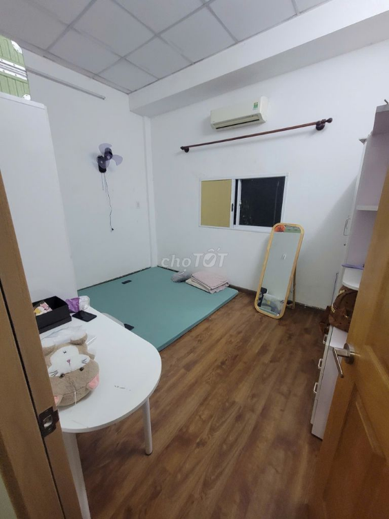 Mặt Tiền 341 Lạc Long Quân - Spacious Rental Property for Business or Living