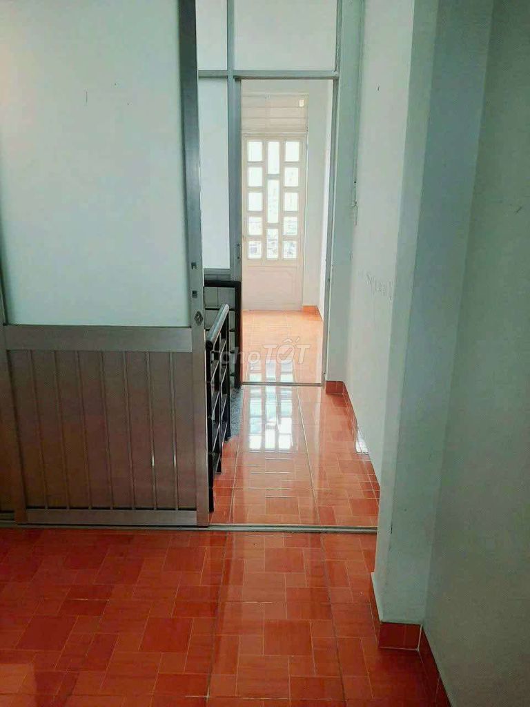 Modern Two-Story House in Quang Trung