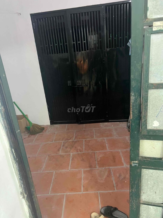 Spacious 1-bedroom house with loft and parking