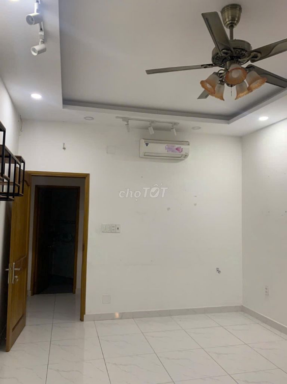 Spacious Townhouse on Truong Chinh Street, Perfect for Business
