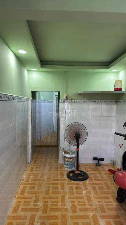 Spacious 3-Bedroom House in Tân Phú District, Near Multiple Amenities