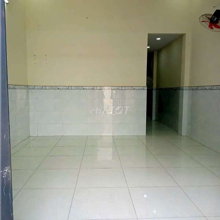 4m x 12m Gác lửng 2pn kín, 2wc, Hướng Tây
