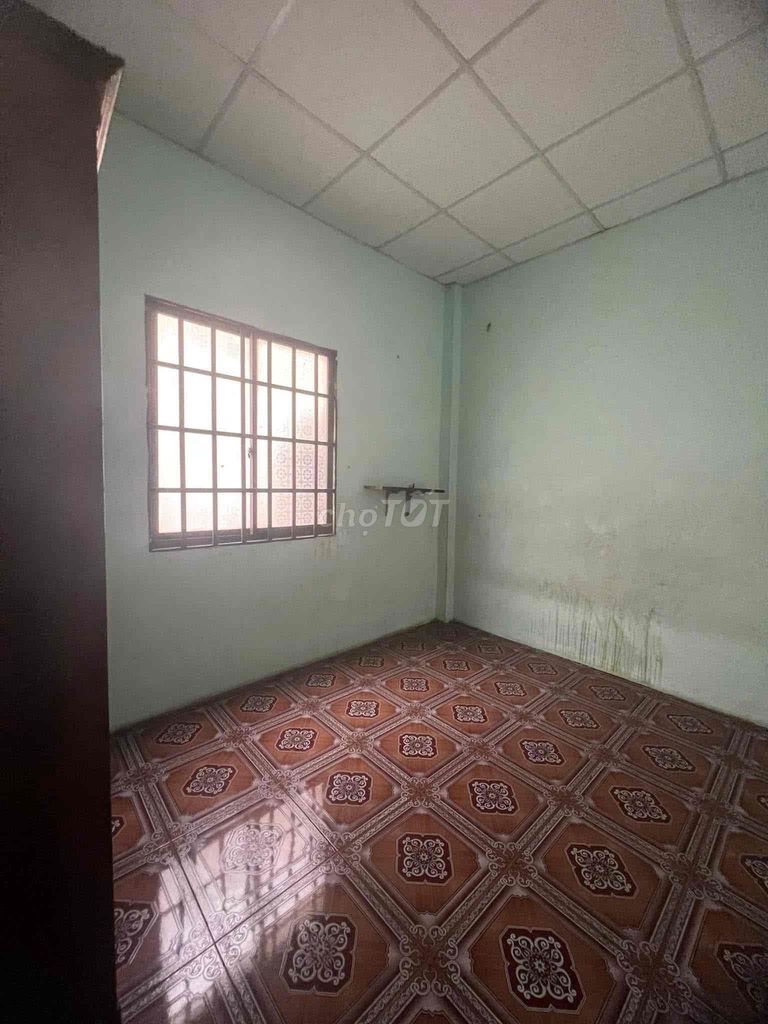 3-Bedroom House Near High-Tech Park District 9