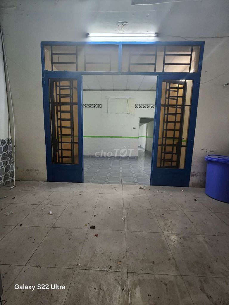2-Bedroom House with 4m Wide Road Access