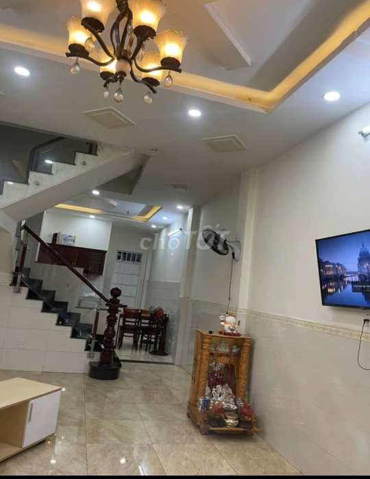 Modern Three-Story House with Four Bedrooms