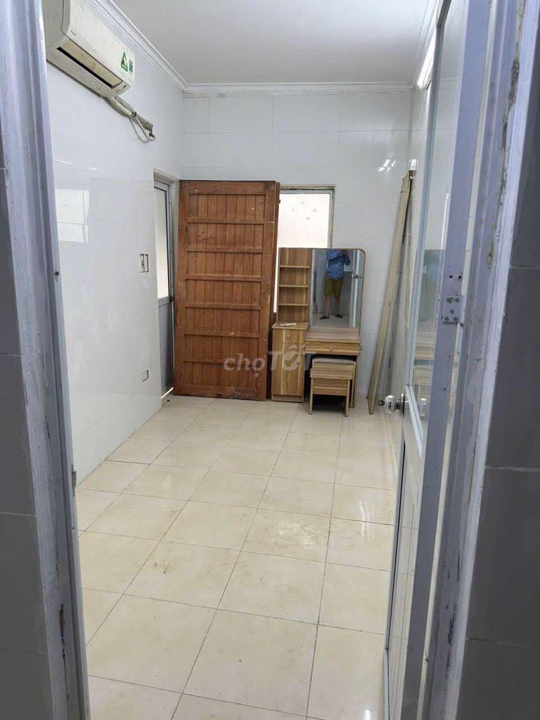 5-Floor House with 3 Bedrooms in Hoan Kiem