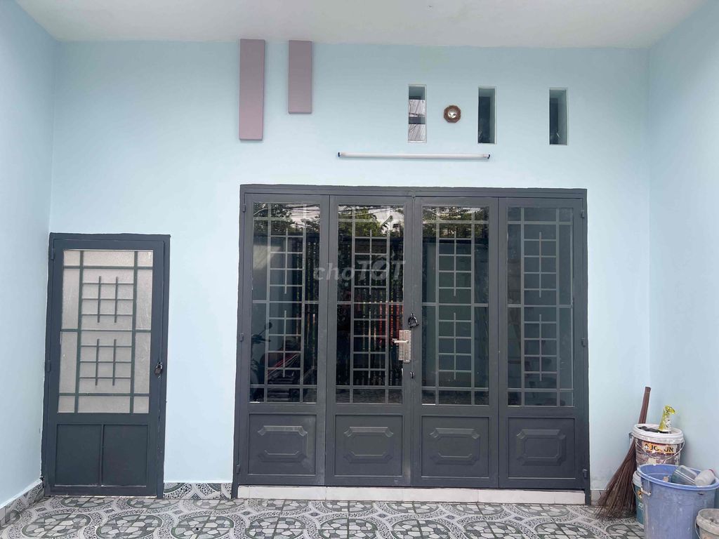Modern House with Large Yard in Thu Duc