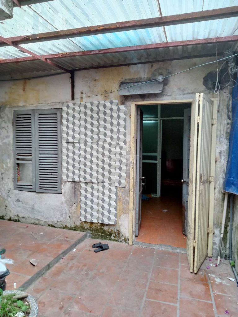 50m² Basic House with Utilities Included