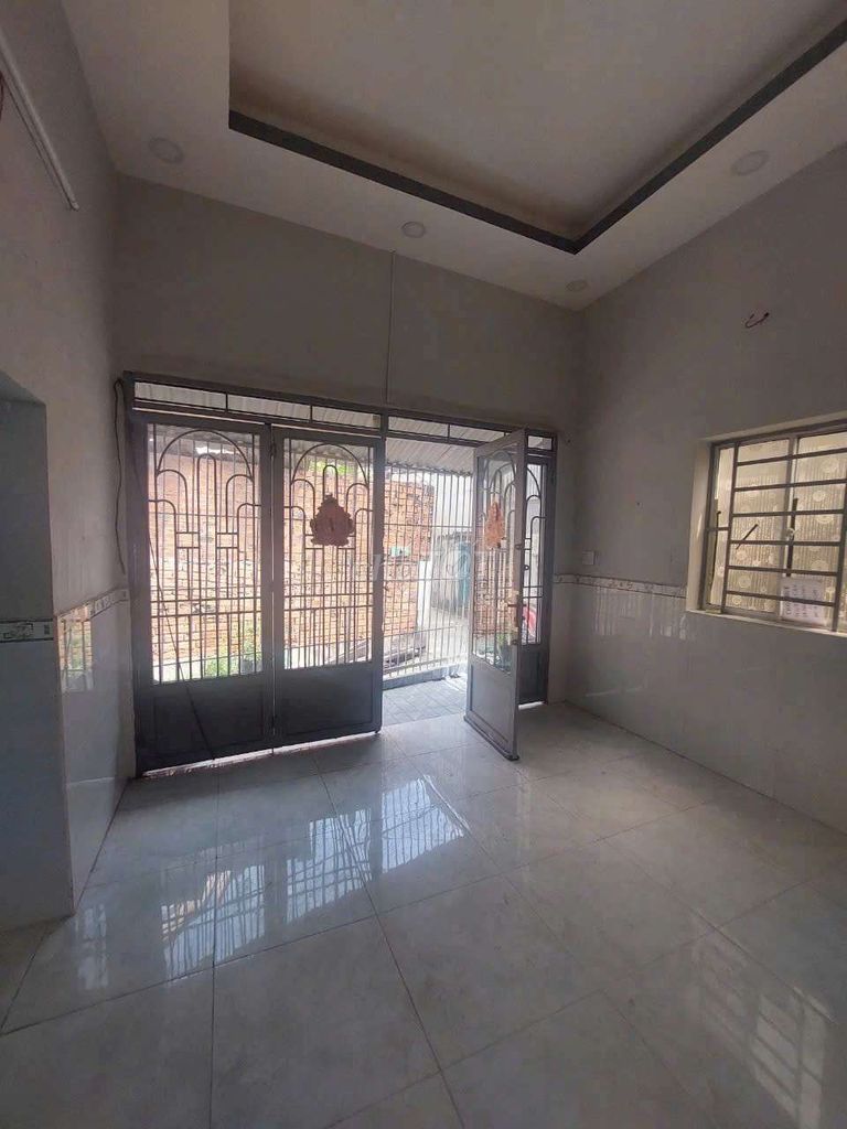 Modern House for Rent near Market and Shops