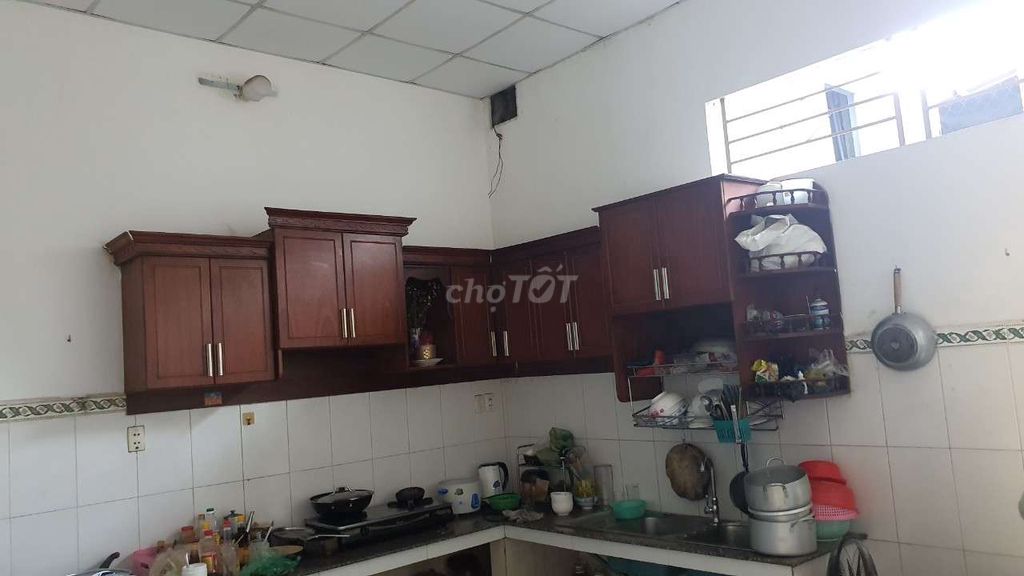 Spacious House Near An Suong Bus Terminal