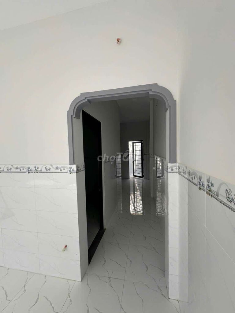 New Modern Townhouse Near Chanh Hung Bridge