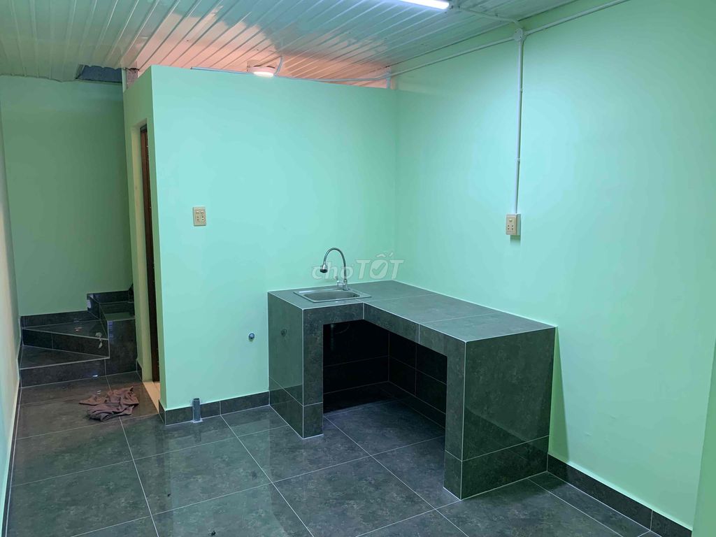 Newly Renovated House with Garden and Modern Amenities