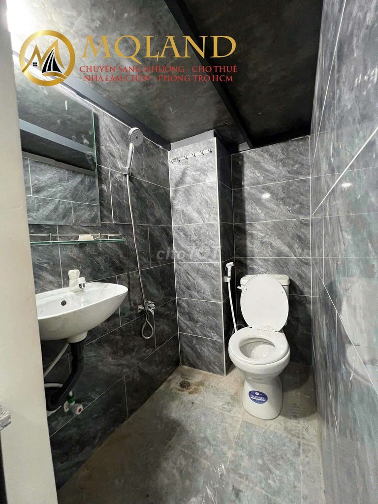 Modern 8-Room Serviced Apartment Building in Go Vap