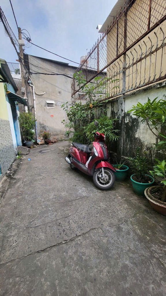 2-Bedroom House in Go Vap District