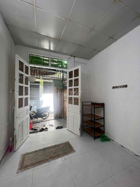 Near Do Xuan Hop - Affordable 40m2 Rental with Amenities