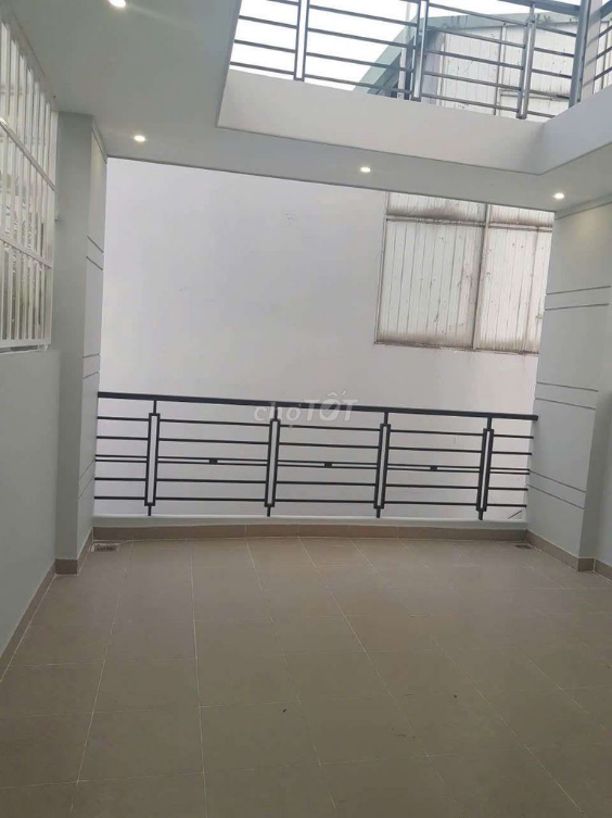 Modern 4x7m House in Phan Dinh Phung, Fully Furnished