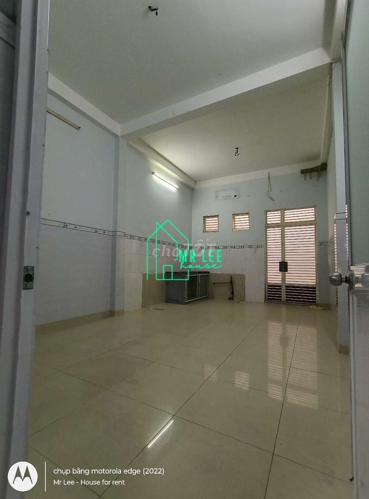 4PN-4WC House for Rent on CN11 Street