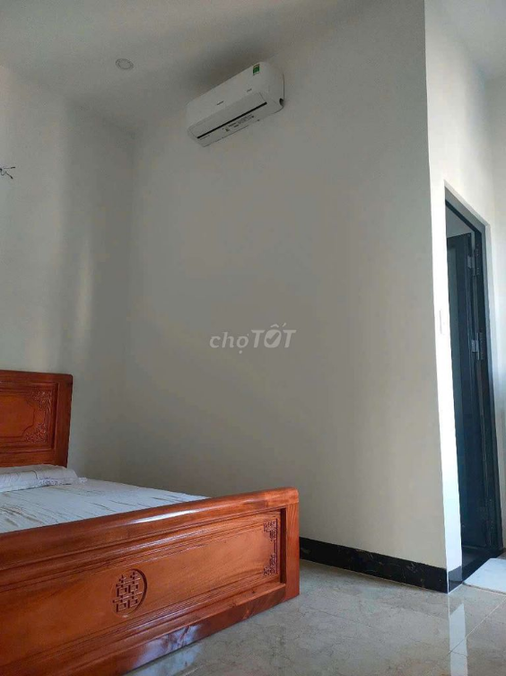 Spacious 4-Bedroom House Near School in Tan Dong Hiep