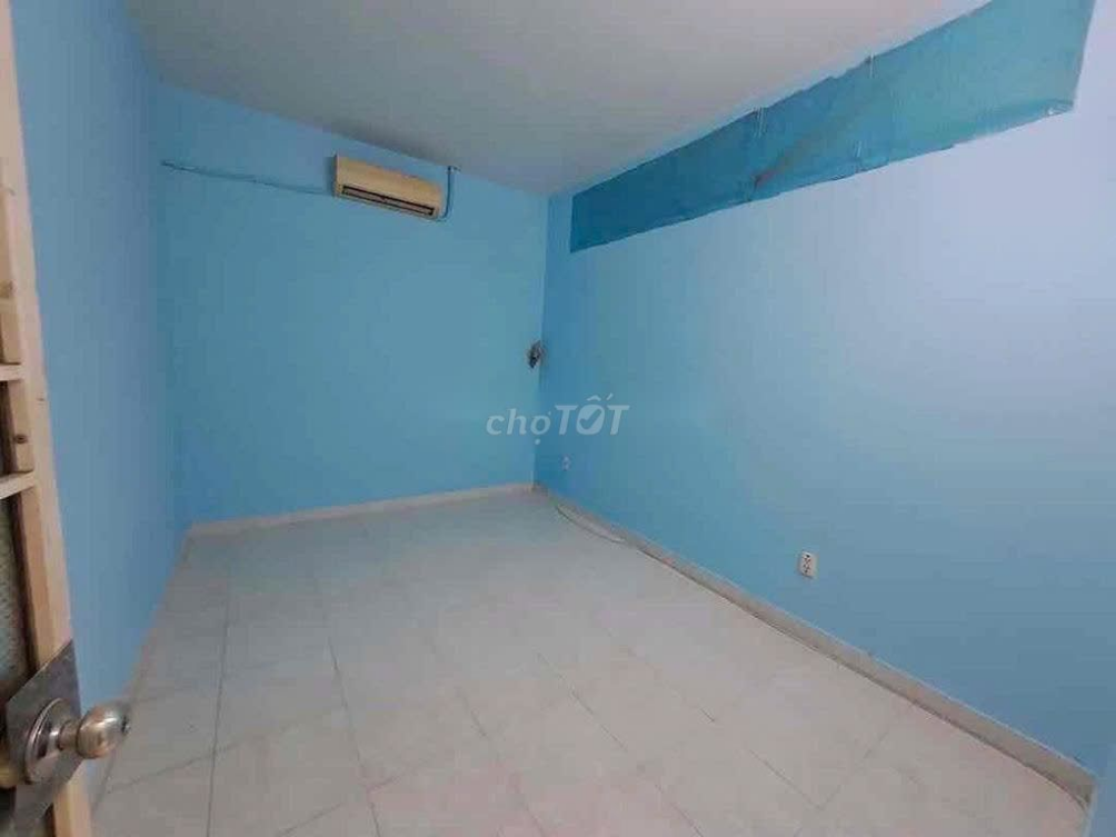 Spacious 2-Bedroom House in Tân Bình District with Convenient Location