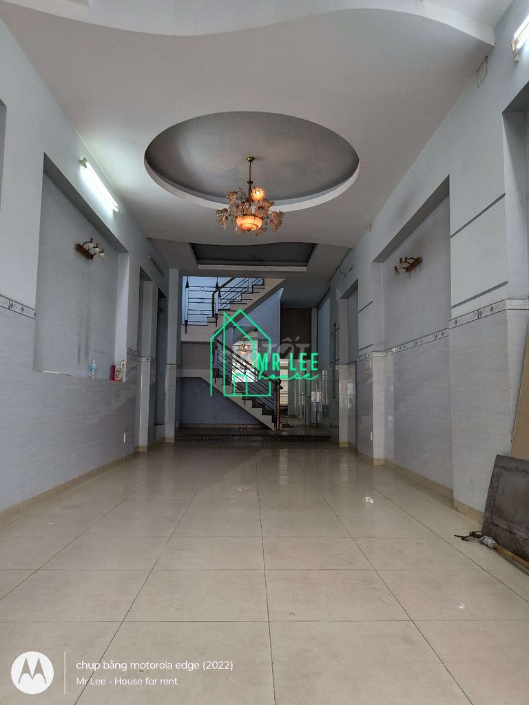 4PN-4WC House for Rent on CN11 Street