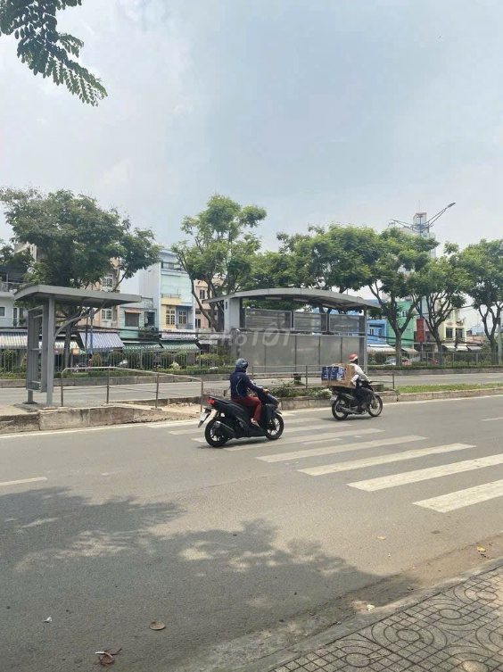 Spacious Townhouse on Truong Chinh Street, Perfect for Business