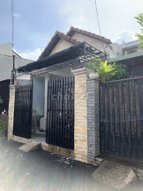 Entire House for Rent in Linh Xuân, Thủ Đức - Spacious and Convenient