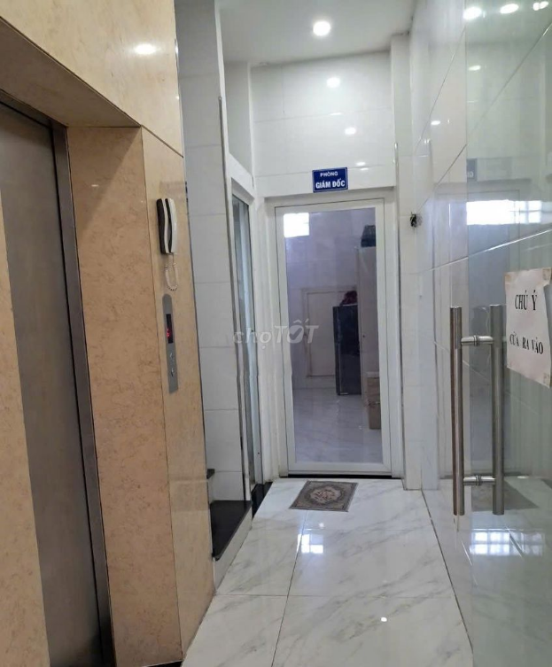 Spacious Tan Huong Townhouse - 4 Bedrooms, Elevator