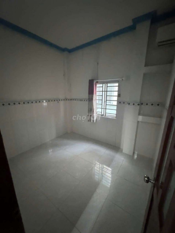 2-Bedroom Apartment near Nha Tho Thach Da, Pham Van Chieu