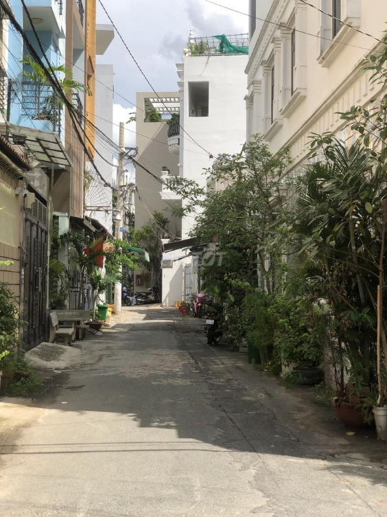 House for Rent on Vuon Lai Street, Tan Thanh Ward