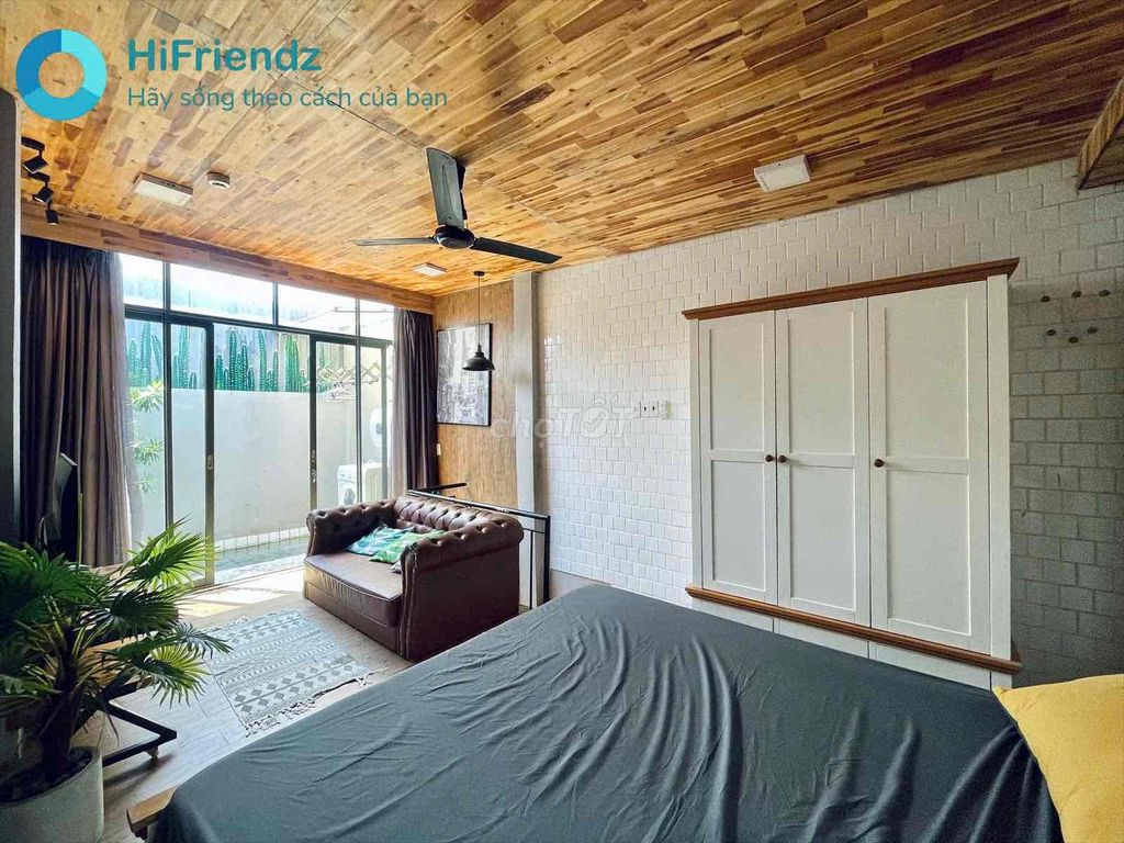 Modern Loft-Style House with Full Furnishings