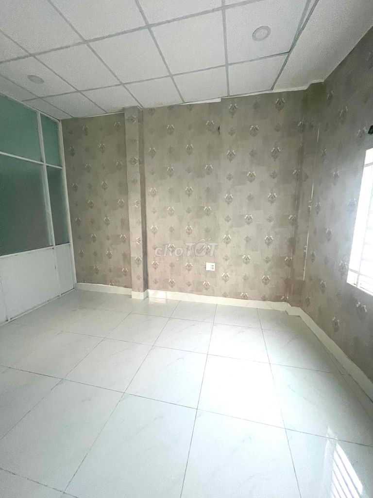 2-Bedroom House with Business Potential in Binh Thanh
