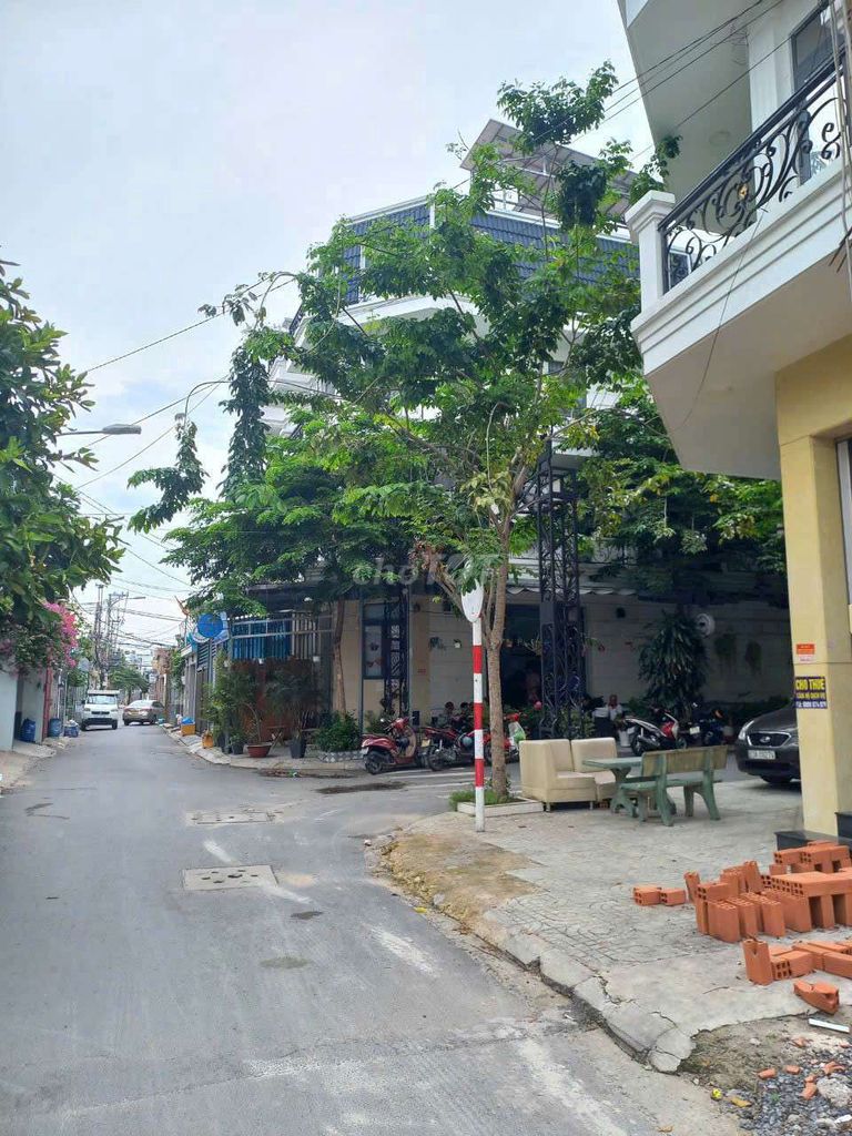 430sqm Storage Space Near Nguyen Van Luong