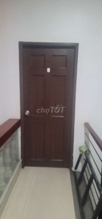 Spacious 25m² Room for Rent - Quiet and Secure Location