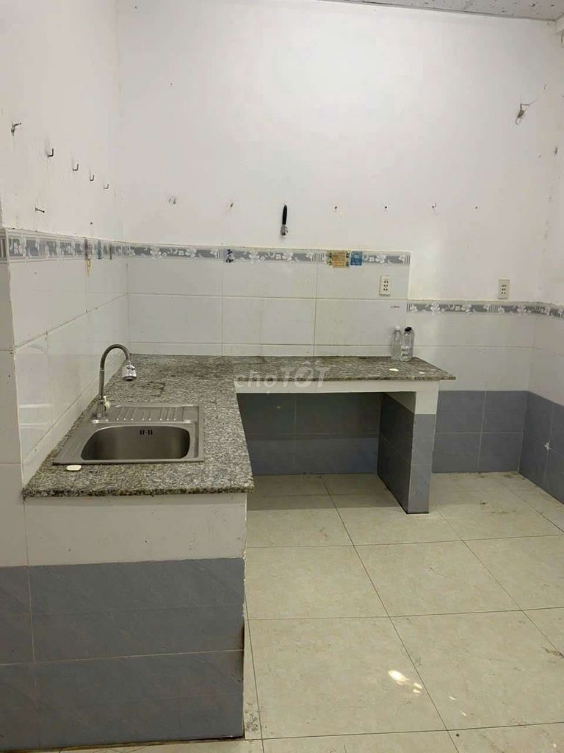 House near Phu Lac Market, Phong Phu Commune, Binh Chanh