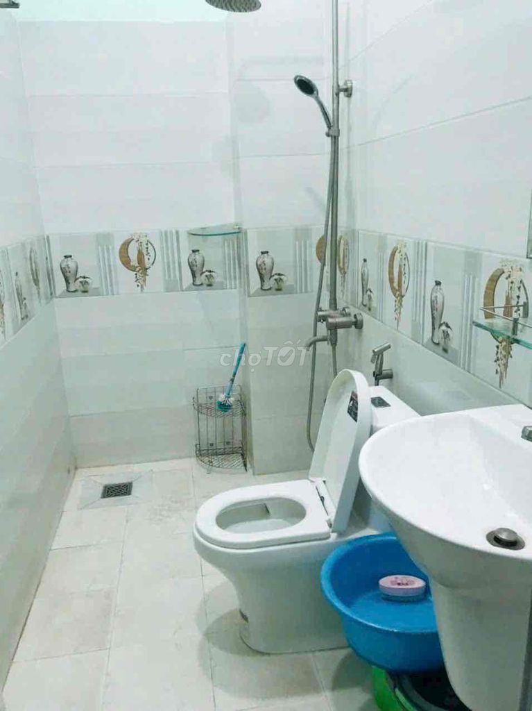 3-Bedroom House with Office Space in Hiep Phu
