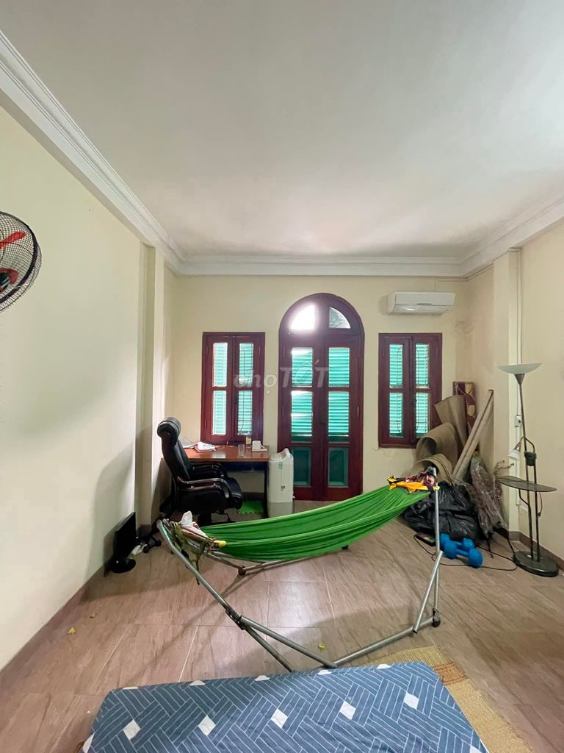 5-Story House for Rent in Lac Long Quan - Cau Giay