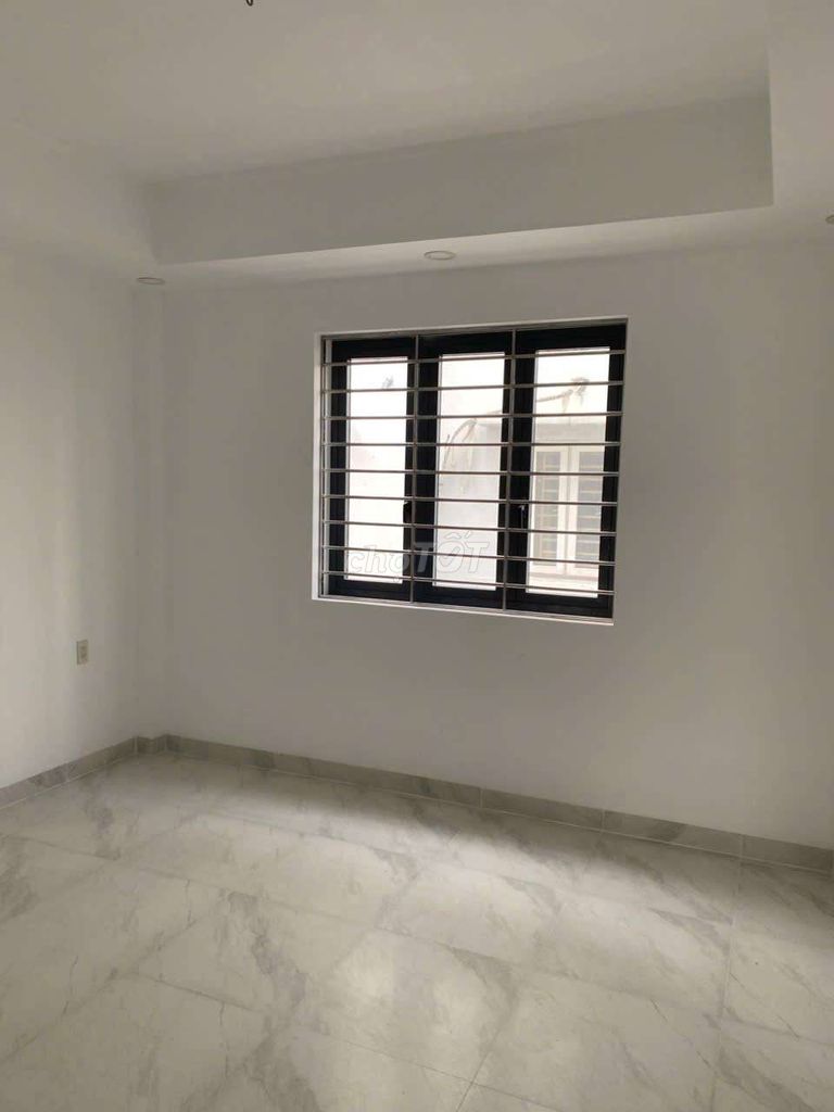 Modern Apartment Near An Suong Market