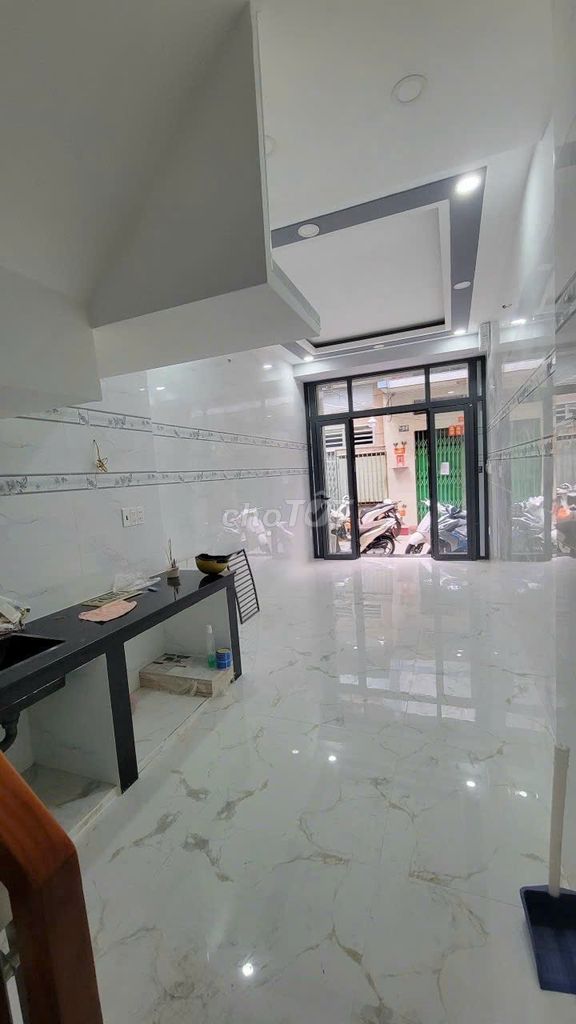 Modern 2BR Townhouse Near Cho Ray Hospital